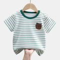 Playera para niños a rallas con estampado de oso