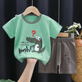 Conjunto de short y playera para niños con estampado de cocodrilo