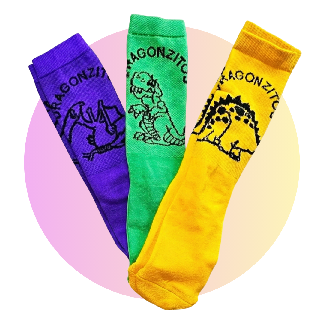 Calcetas con diseños de los dragoncitos
